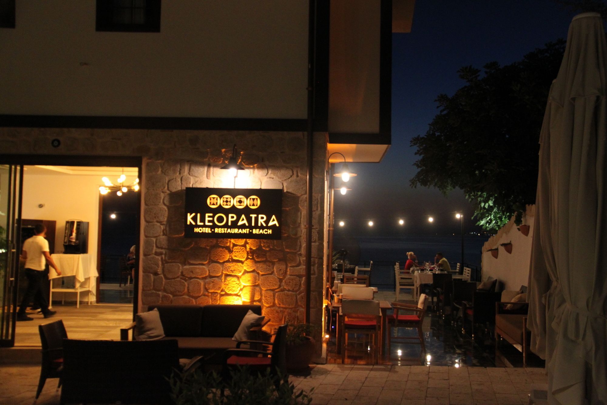 Kleopatra Hotel 3*